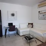 Myrjam דירה באסקה