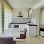 דירה Myrjam *