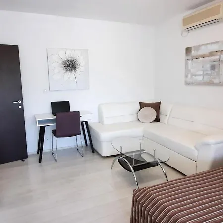 Apartament Myrjam Baška